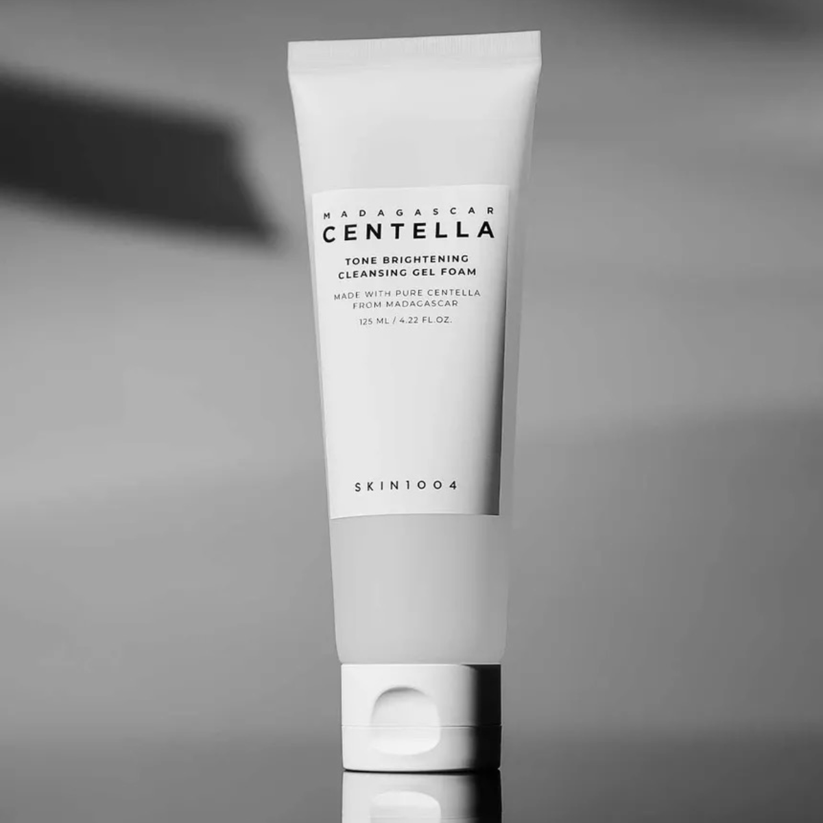 SKIN1004 Cleansing Gel 125ml SKIN1004 Madagascar Centella Tone Brightening Cleansing Gel Foam