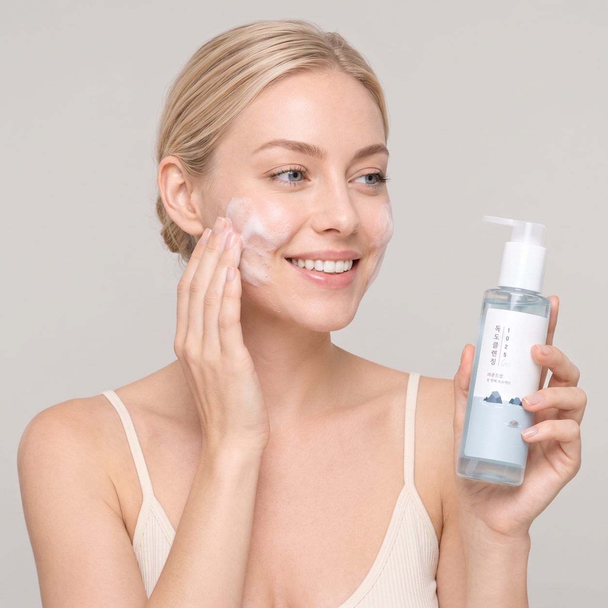 round lab 1025 dokdo cleansing gel — real texture experience