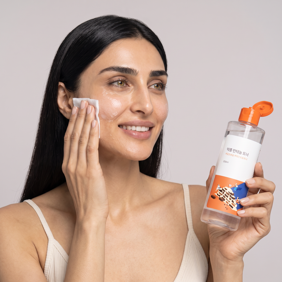 ROUND LAB soybean panthenol toner — real texture experience