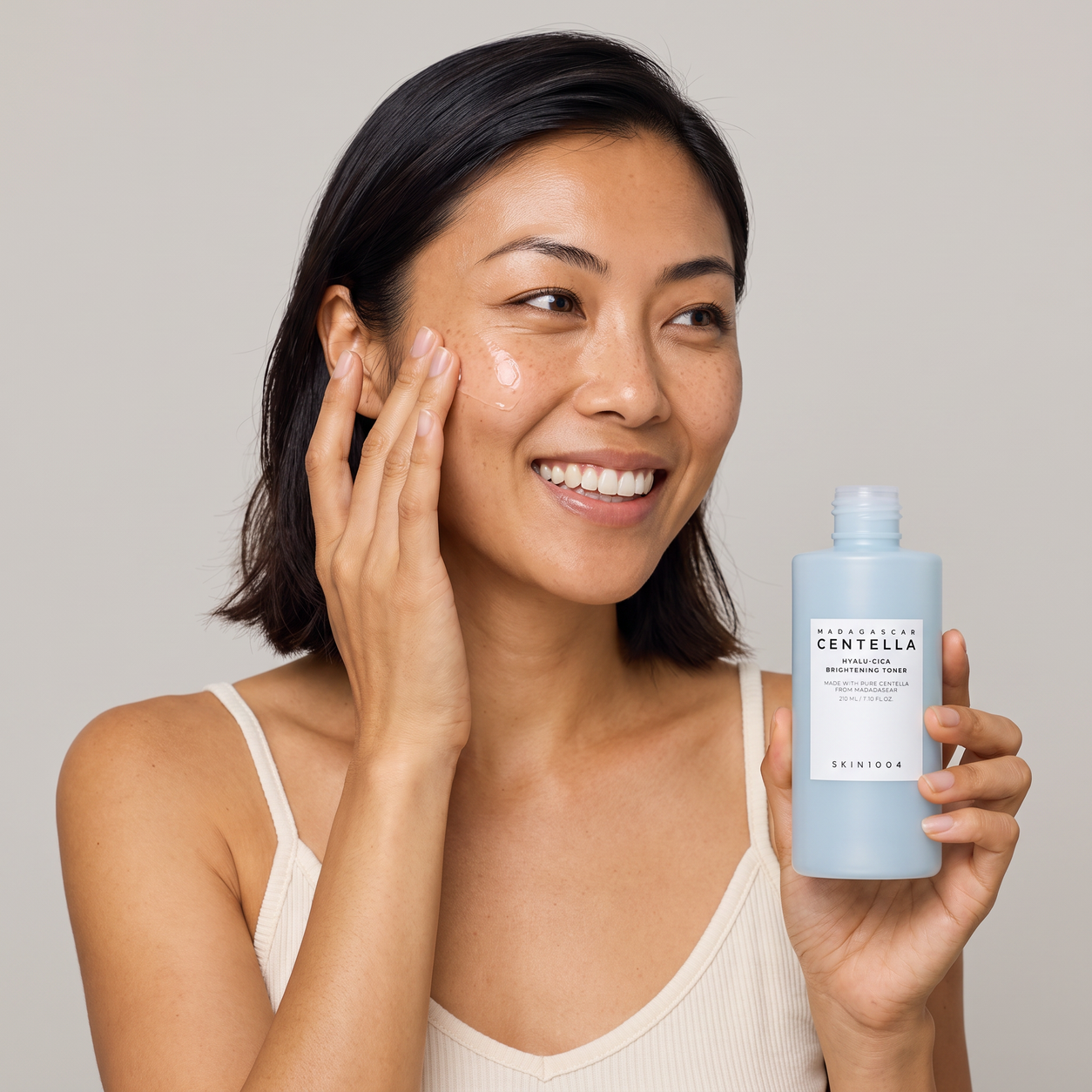 skin1004 hyalu cica brightening toner — real texture experience